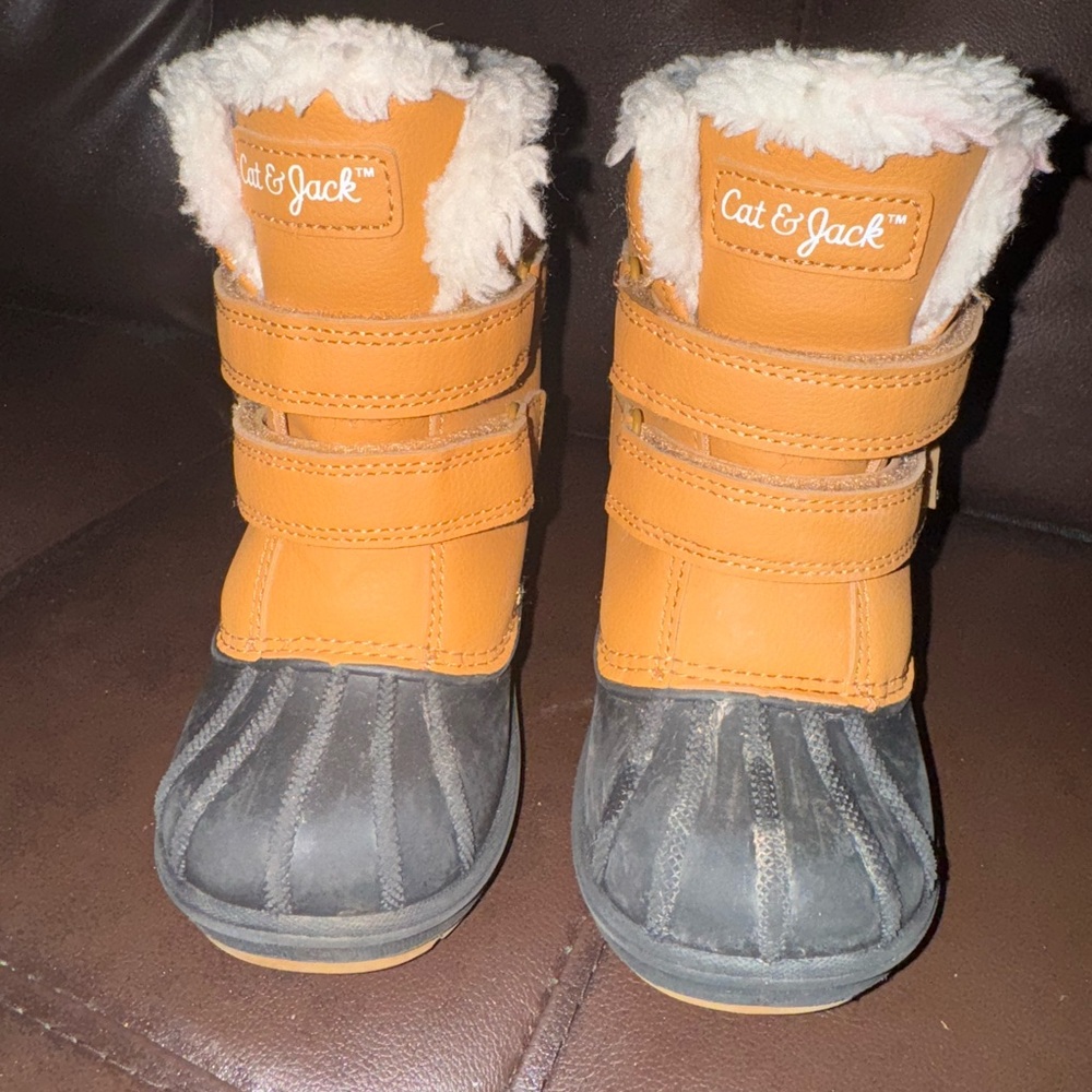 Cat & Jack Tan and Gray Kids' Boots